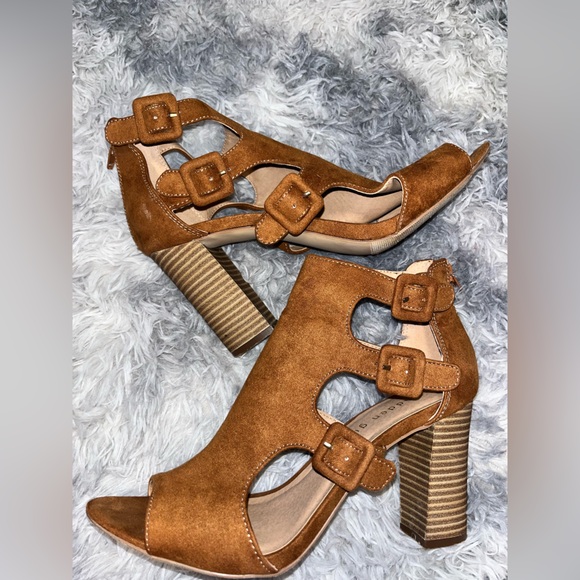 Madden Girl Beatrik Sandals - Picture 6 of 11